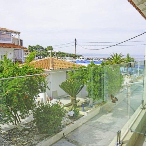 Angelos Hotel Ormos Panagias Buitenkant foto