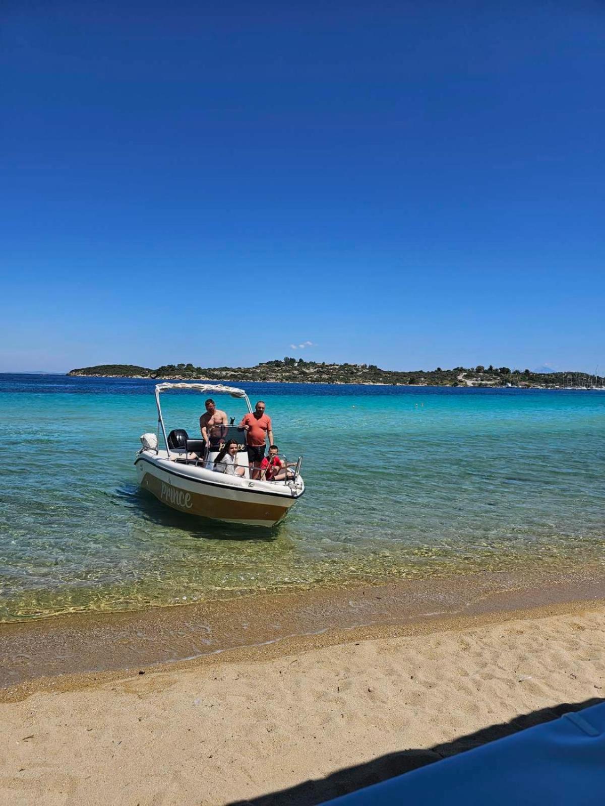 Angelos Hotel Ormos Panagias Buitenkant foto