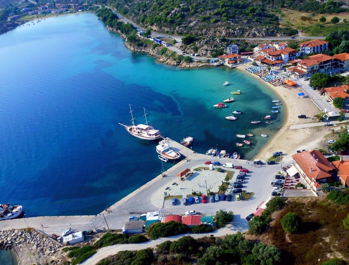 Angelos Hotel Ormos Panagias Buitenkant foto